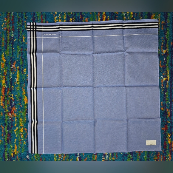 New Burberry Vintage Neckerchief Handkerchief Pocket Square Blue White - Picture 2 of 5